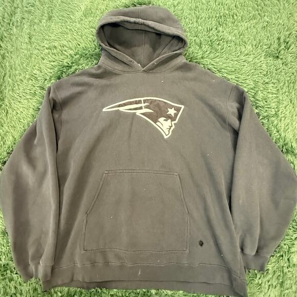 Reebok Other - 2002 New England Patriots Gray | Black XL Reebok Heavy Duty Sweatshirt Hoodie